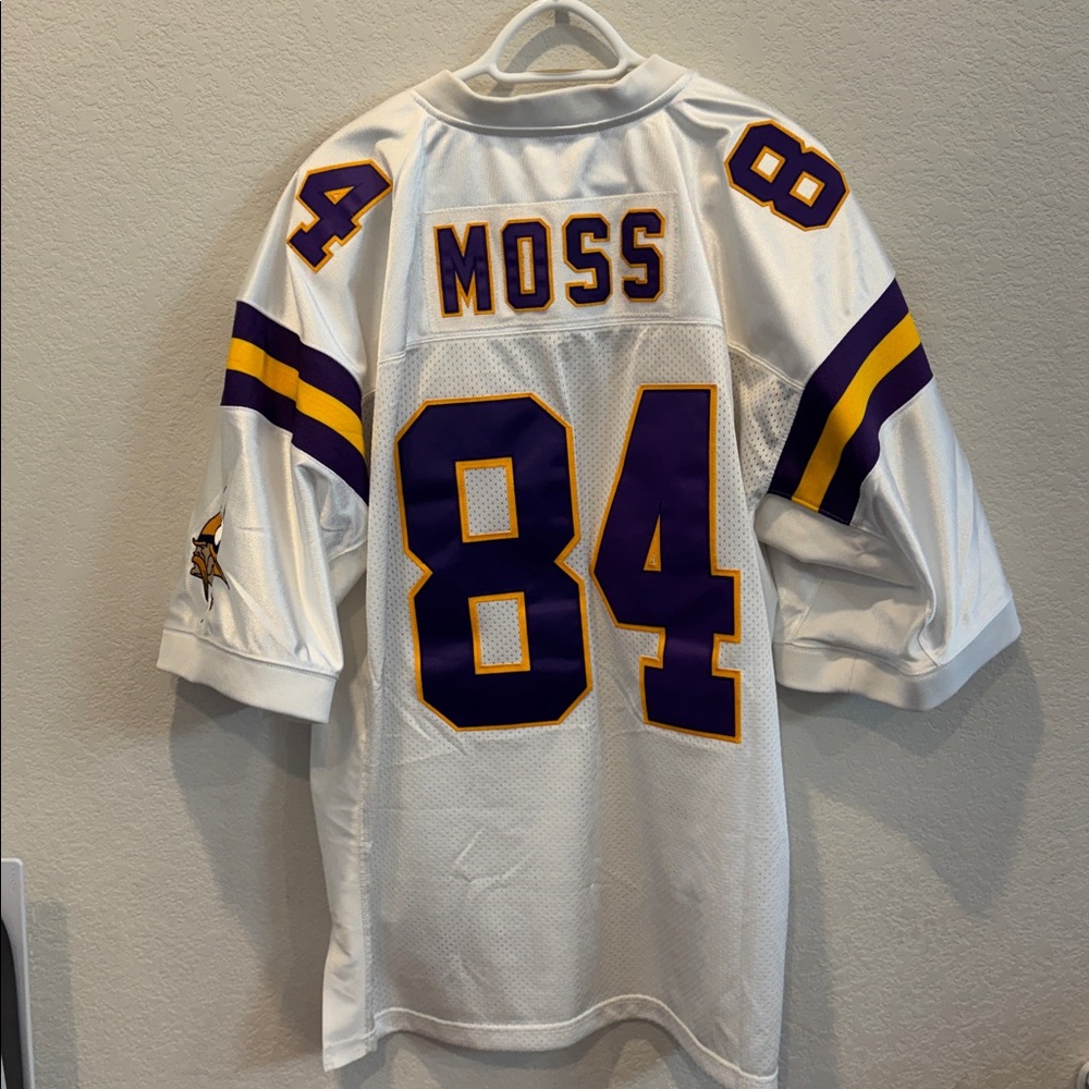 Mitchell & Ness Authentic Minnesota Vikings Randy Moss Jersey - Picture 7 of 8